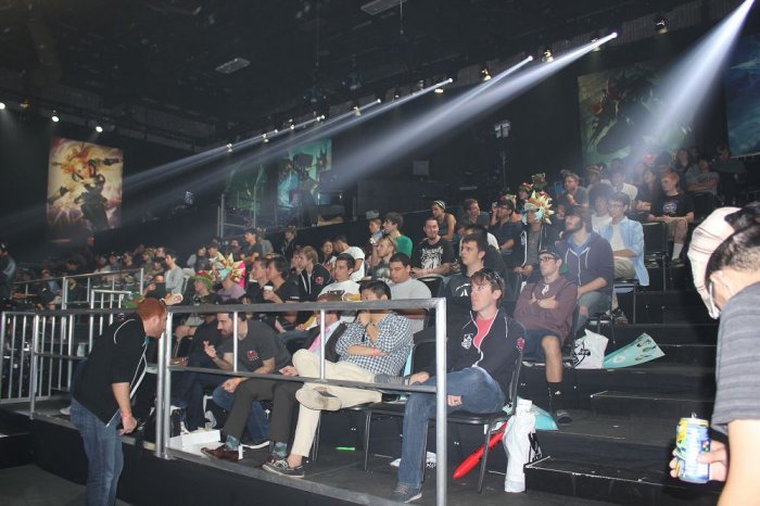 LCK官方更新季后赛对阵情况： Dplus KIA 主动选择 Nongshim RedForce Generation Gaming 将对阵 Hanwha Life Esports